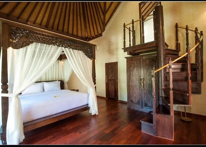 Resort Success Dive Sanur 4*